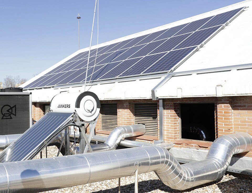SOPOWER Solar inverter.jpg
